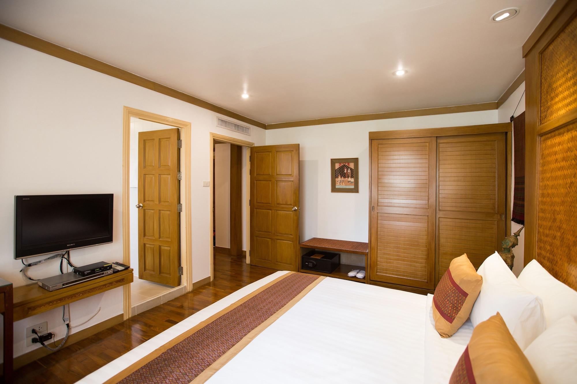 The Tarntawan Hotel Surawong Bangkok Exterior foto