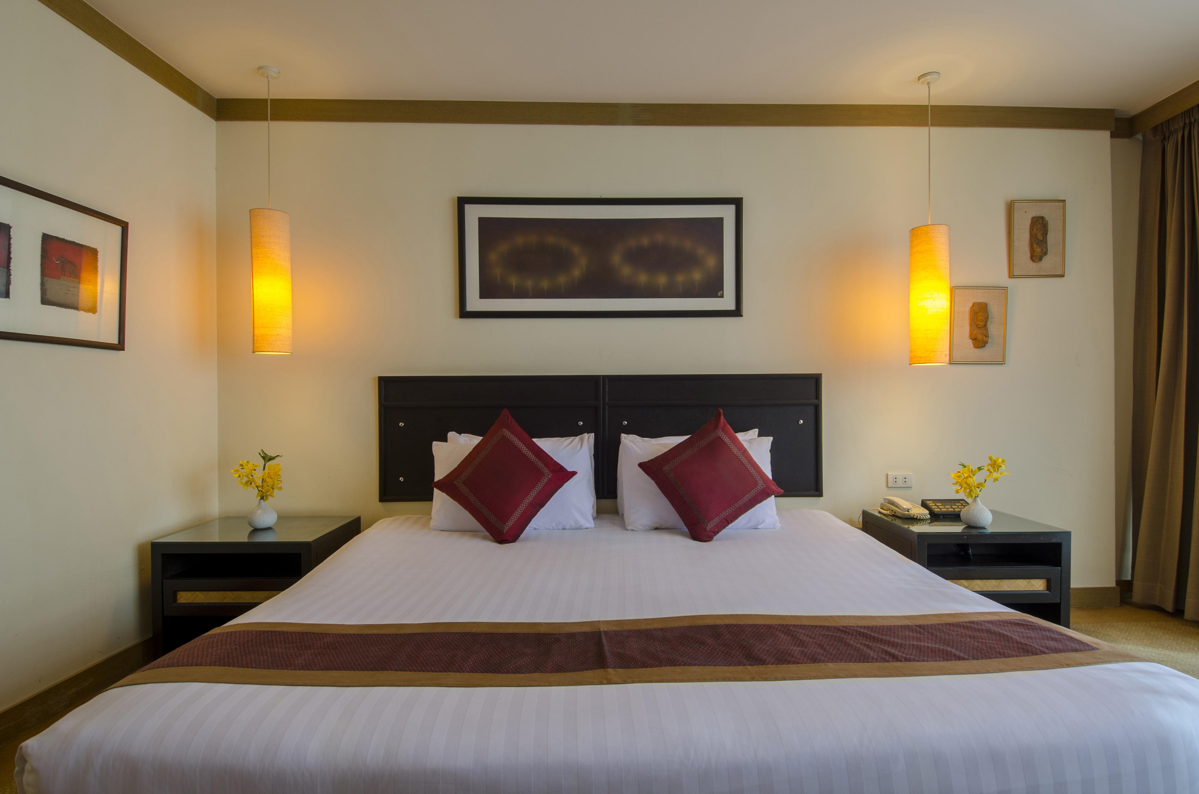 The Tarntawan Hotel Surawong Bangkok Exterior foto